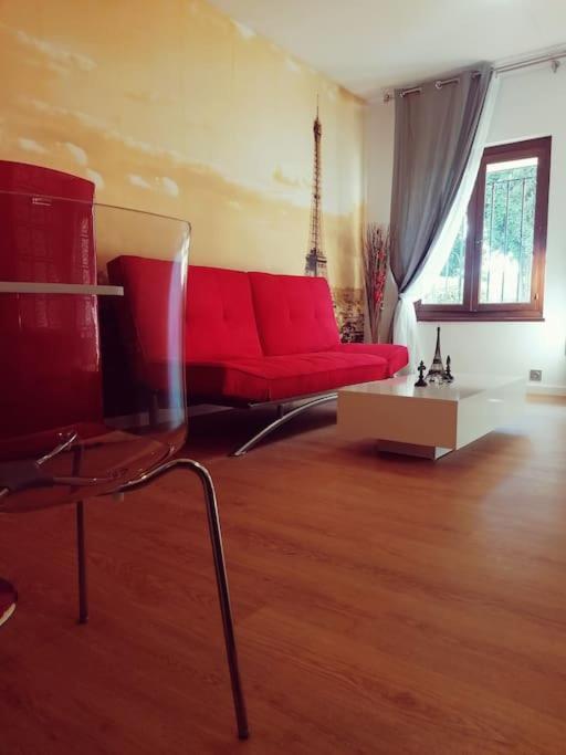 에스테포나 Studio Paris 아파트 외부 사진